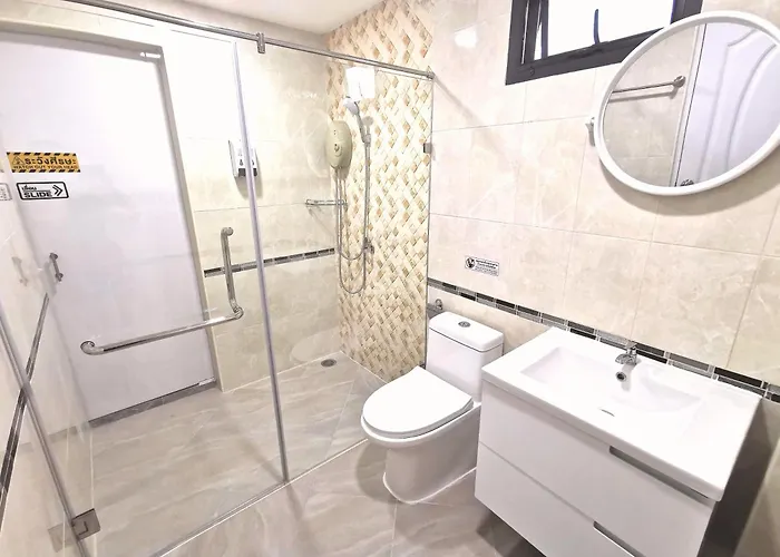 Vakantiehuis New! Kg 3 Bedrooms/ Free Wi-fi Bangkok