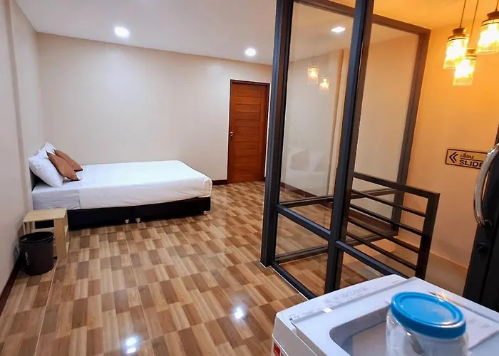 New! Kg 3 Bedrooms/ Free Wi-fi *