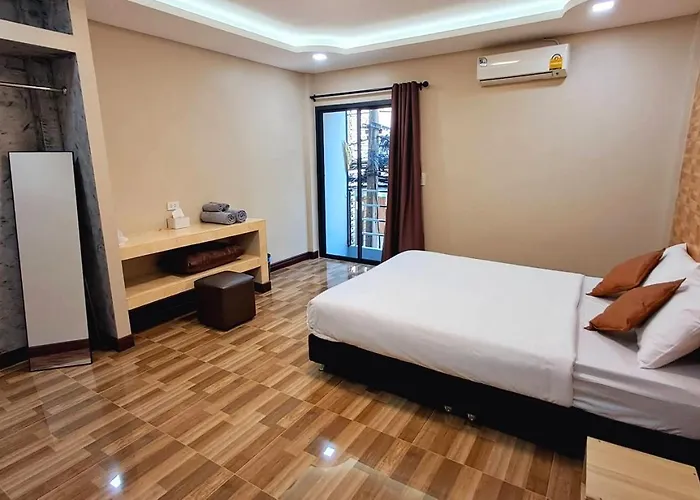 New! Kg 3 Bedrooms/ Free Wi-fi Vakantiehuis