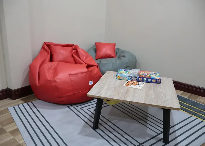 New! Kg 3 Bedrooms/ Free Wi-fi Bangkok